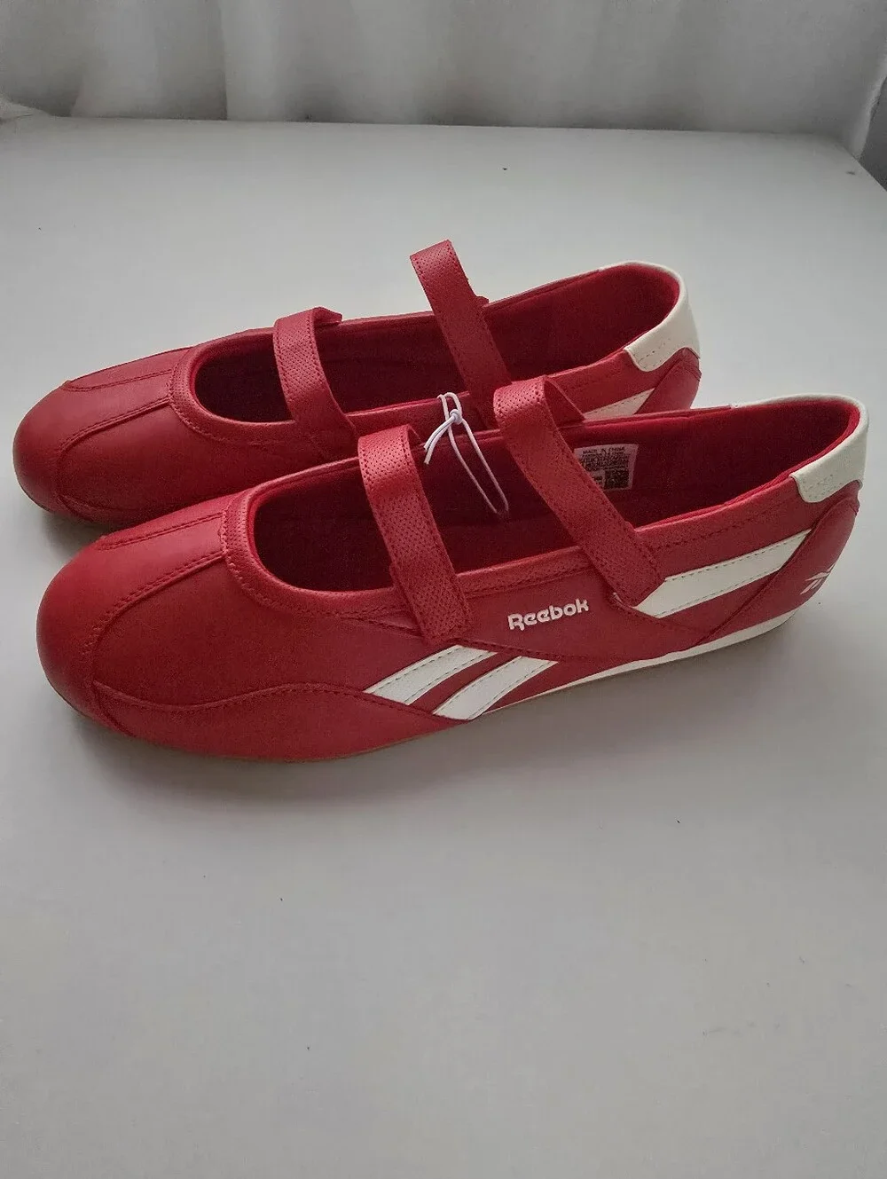Reebok Red Mary Jane Ballet Sneakers Double Strap Shoes Women's Size 11 NWT - Picture 2 of 13